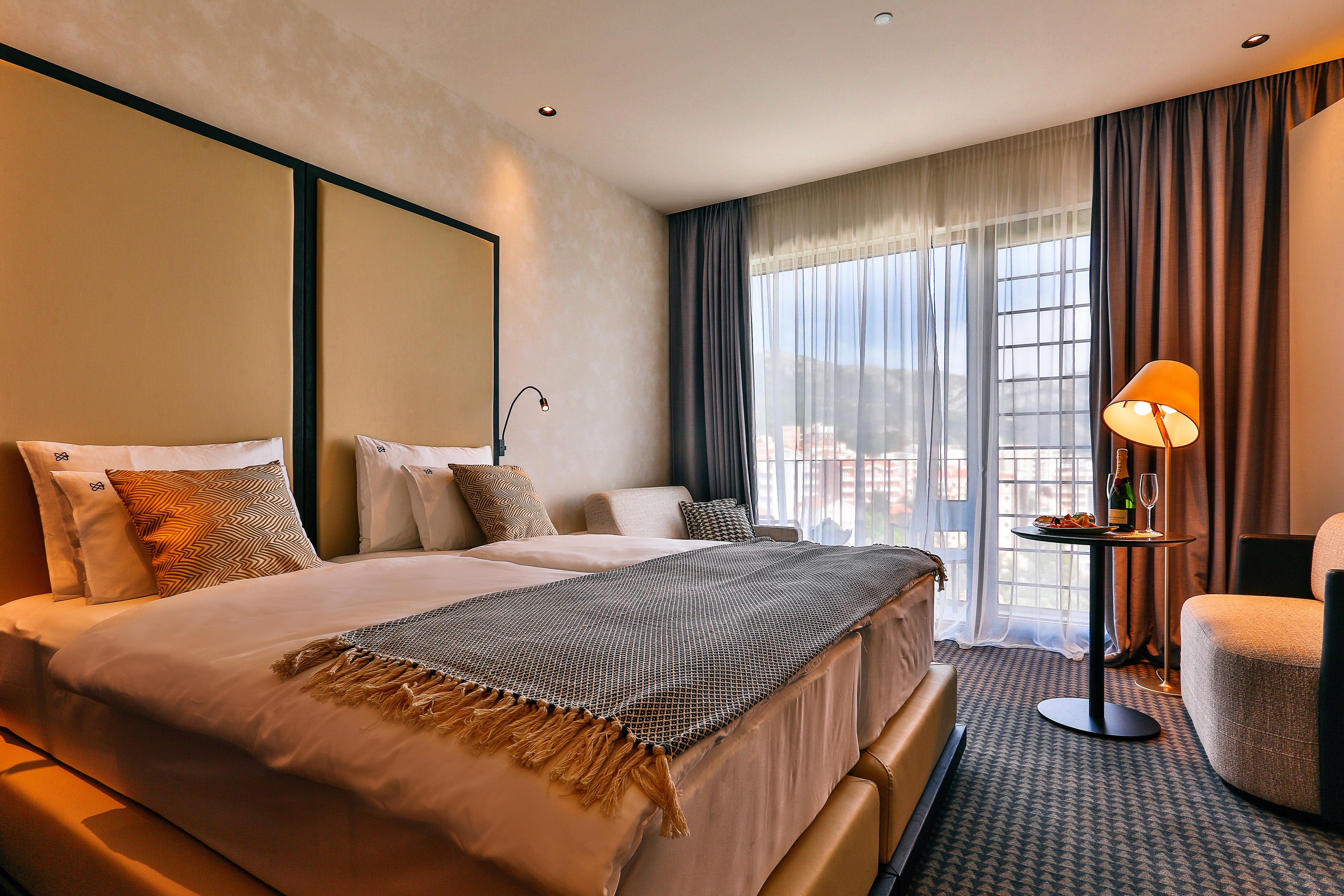 Hotel Kalos Μπούντβα Εξωτερικό φωτογραφία