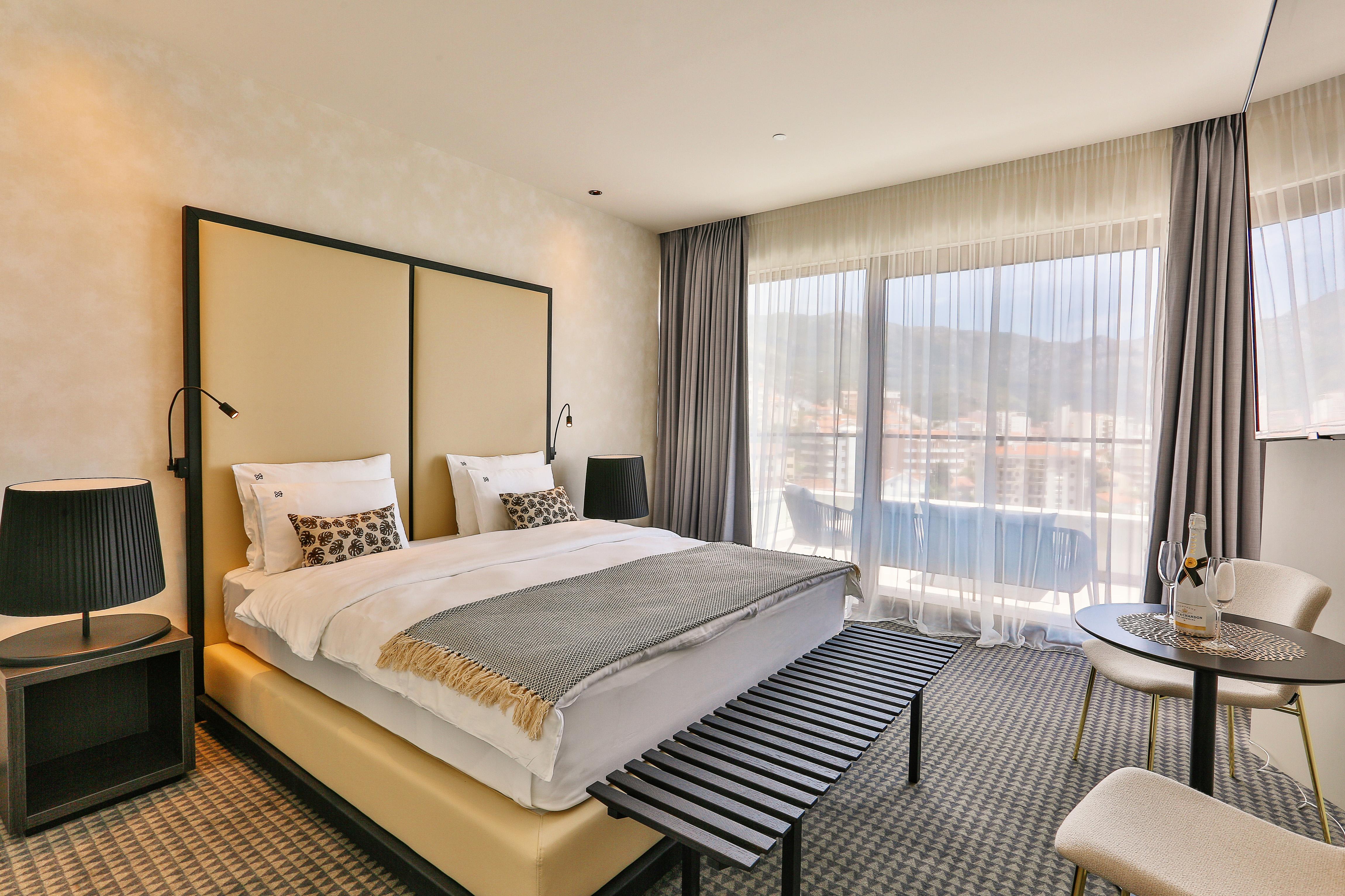 Hotel Kalos Μπούντβα Εξωτερικό φωτογραφία